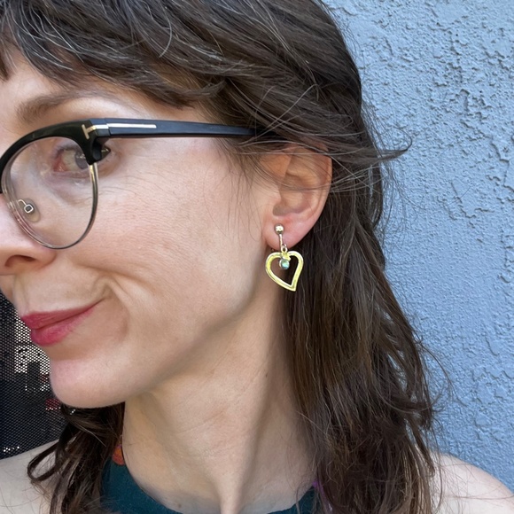 Vintage Sterling Silver Heart Dangle Clip on earrings with abalone - Picture 6 of 7